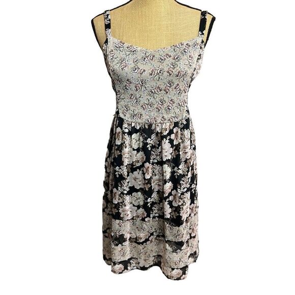 Mudd Hi-Low Smocked Sundress Size XL Dress Black Ivory Floral Stretch Adjustable - Picture 11 of 15